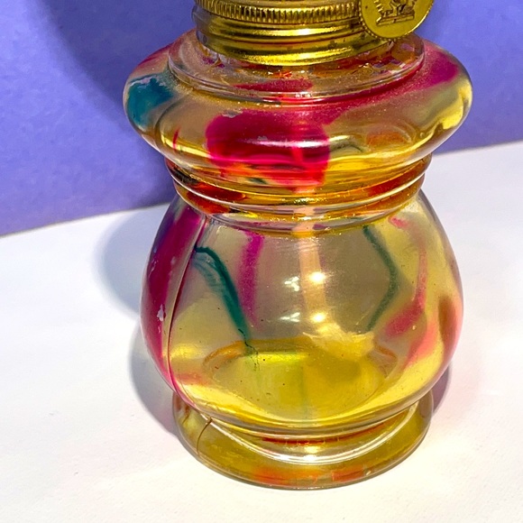Vintage MCM 1950s Miniature Kerosene Oil Lamp "Bar" Lattern with Painted Glass! - Picture 3 of 9